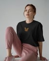 Kadın Tekir Kedi Baskılı Oversize Tişört – Minimal Tabby Cat Tasarım