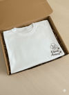 Köpek Annesi Hediye Kutusu – T-shirt + Kolye + Anahtarlık + Kitap Ayracı + Örgü Süs (Sürpriz Hediyeli)