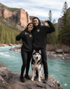 Sevgililer Günü Özel Husky Figürlü Unisex Siyah Hoodie – Patili Aşk Temalı Kapüşonlu Sweatshirt