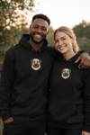 Sevgililer Günü Özel Kangal Figürlü Unisex Siyah Hoodie – Güçlü Bağlar İçin Patili Aşk Temalı Kapüşonlu Sweatshirt