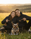 Sevgililer Günü Özel Yorkshire Terrier Figürlü Unisex Siyah Hoodie – Patili Aşk Temalı Kapüşonlu Sweatshirt