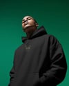 Siyah Kedi Kedili Hoodie Unisex %100 Pamuk | Siyah Kapüşonlu Sweatshirt Göğüs Ortası Minimal Logo