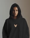 Sphynx Kedili Hoodie Unisex %100 Pamuk | Siyah Kapüşonlu Sweatshirt Göğüs Ortası Minimal Logo