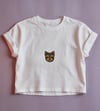 Yorkshire Terrier Minimal Göğüs Baskı Crop Tişört – Premium Köpek Ikon Tasarım