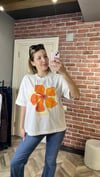 çiçek desenli baskılı tshrt