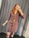 Kahve düğmeli elbise