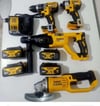 DEWALT POWERSTACK  XR TOOLS SELECT DCD805NT-XJ DARBELİ MATKAP DCG412NT-XJ AVUÇ TAŞLAMA DCH133NT-XJ  KIRICI DELİCİ  DCF850N-XJ DARBELİ TORNAVİDA 4'LÜ MAKİNA SETİ