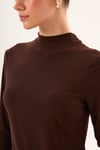 Acı Kahve Rengi Likralı Slim Fit Yarım Balıkçı Yaka Yumuşak Dokulu Uzun Kollu Body