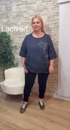 1154 İTALYAN ÖRGÜ VE BASKI DETAYLI RAHAT KALIP BLUZ-LACİVERT