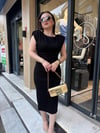 Gold manşetli elbise