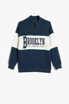 Koton Erkek Çocuk Sweatshirt Dik Yaka Yarım Fermuarlı Baskı Detaylı Uzun Kollu
