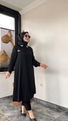 Dubai İpeği Kumaş Taş Ve İnci Çakma Detaylı Tunik -Siyah