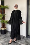 Krep Kumaş Şifon Ve Taş Detaylı Önü Volanlı İkili Abaya Elbise -Siyah