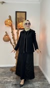 Turkuaz Kumaş Dantel Kumaş Kombinli Etekli Takım -Siyah