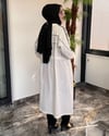 Turkuaz Kumaş Siyah Biye Detaylı Çıtçıtlı Kap -Beyaz