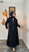 Turkuaz Kumaş Yakma Kumaş Kombinli Etekli Takım -Siyah