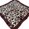 Sisley Twill Saf İpek Eşarp Bordo Leopar Desen 2022