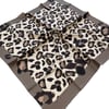 Sisley Twill Saf İpek Eşarp Gri Leopar Desen 2022