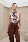 Drapeli Halter Yaka Desenli Bluz - Kahve