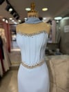 KORSELİ KREP YAKASI VE BELİ TAŞLI FULARLI