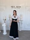 Broşlu ve Fiyonklu Vintage Tasarım Siyah Dantelli Elbise