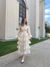 Nakışlı Karolin Kumaş Volanlı Kat Kat Bej Kuşaklı Elbise