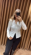 Ekru Ön Düğmeli Bluz