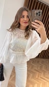 Luna İşlemeli İpek Bluz 