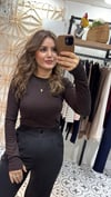 Parmak Detaylı Kahve Bluz