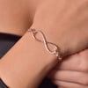 ZİRKON TAŞLI PARLAK SONSUZLUK GÜMÜŞ BİLEKLİK 
