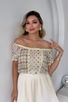 SARI KOMBİNE DESENLİ DANTELLİ TOP