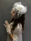 Beyaz Çiçekli Eldiven-Vualet Nikah Şapkası