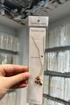 Gold Renk Mineli ve Taşlı Çiçek Tasarım Toptan Kolye