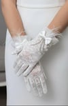 Isabel Gelin Eldiveni - Taşlı Fiyonk Detaylı Zarif Nikah Eldiveni