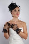 Siyah Kısa Kalpli Fiyonklu Gelin Eldiveni Düğün Nikah Aksesuarı Fascinator Şapka Seti