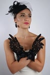 Siyah Tül Taşlı Abiye Eldiven ve Tüylü Fascinator Şapka Seti