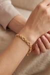 Toptan Xuping Gold Renk Sıralı Motifli Kararmaz Çelik Kadın Bileklik