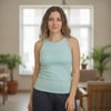Kadın Basic Kolsuz İçi Yarım Astarlı Tshirt BB2538