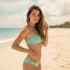 Kadın Plaj Giyim Boyundan Bağlamalı Yeşil Renk Bikini Üst BB2549