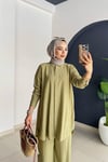 Bol Pantolonlu Çi̇lek Takım | Mi̇nt