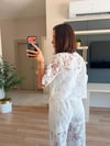 Beyaz Marka Model Güpür Desenli Takım