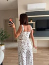 Beyaz Üzerine Kırmızı Çiçek Desenli Korse Pantolon Takım