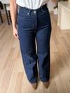 Gece Mavisi Aksesuarlı Bağlamalı Denim Takım