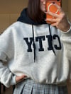 Gri City Yazılı Sweatshirt