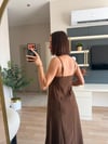 Kahverengi Keten Dikiş Detaylı Elbise