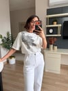 Marka Model Beyaz Dantel İşlemeli Tshirt