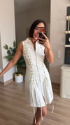 Marka Model Beyaz Kuşgözü Detaylı Denim Elbise
