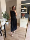 Marka Model Siyah Yan Kuşaklı Elbise