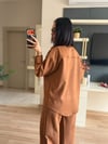 Marka Model Süet Görünümlü Aksesuar Detaylı Takım