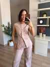 Pudra Pembesi Çiçek Desenli Yelek Pantolon Takım